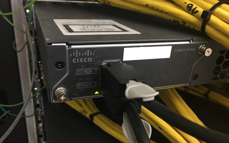 Moduł stackowalny przełącznika Catalyst 2960-X